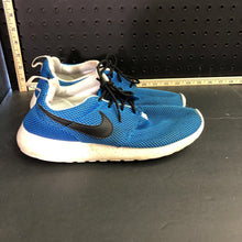 Load image into Gallery viewer, Boy Sneakers
