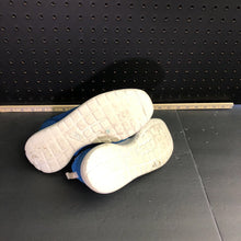 Load image into Gallery viewer, Boy Sneakers
