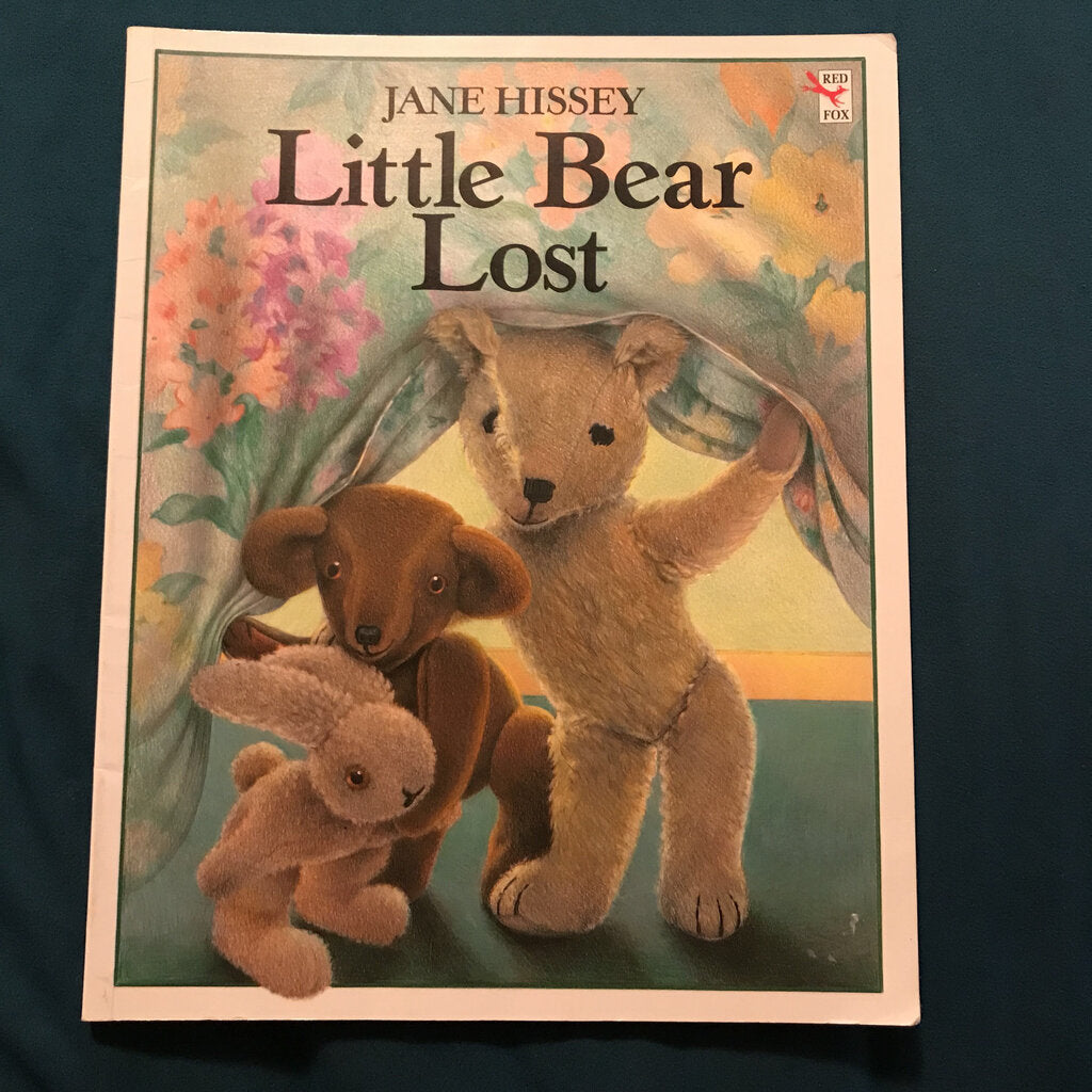 Little bear lost (Jane Hissey).-Paperback