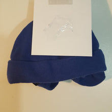 Load image into Gallery viewer, New York Giants Hat &amp; Socks
