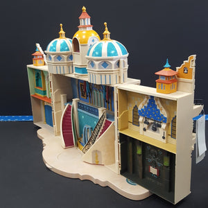 The Princess Elinor castle play set Disney castle