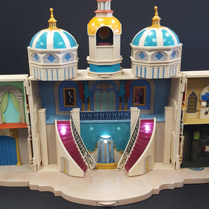 The Princess Elinor castle play set Disney castle