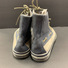 Load image into Gallery viewer, boys shoes

