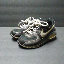 Load image into Gallery viewer, Boy Sneakers
