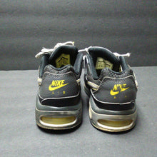 Load image into Gallery viewer, Boy Sneakers

