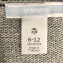 Load image into Gallery viewer, Button Sweater
