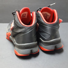 Load image into Gallery viewer, Boy Nike Zoom Sneakers
