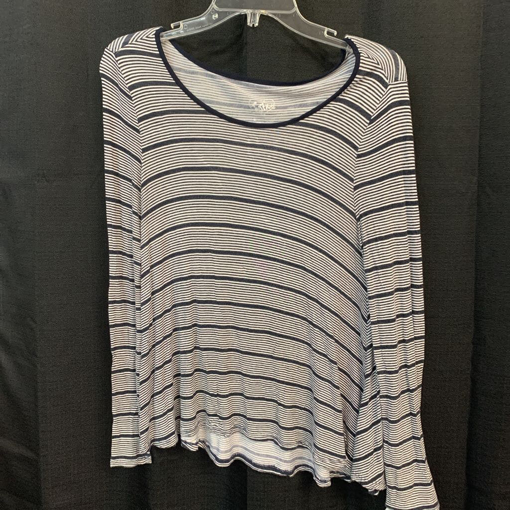 striped shirt