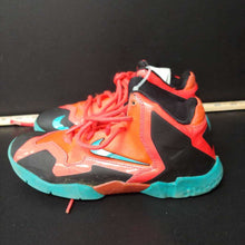 Load image into Gallery viewer, girls high top sneakers
