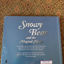 Load image into Gallery viewer, snowy bear -board
