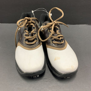 golf cleats
