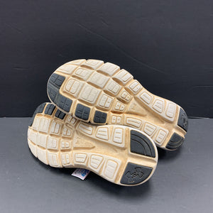 boys sneakers