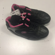 Load image into Gallery viewer, Cleats
