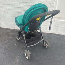 Load image into Gallery viewer, armadillo stroller w/ insert
