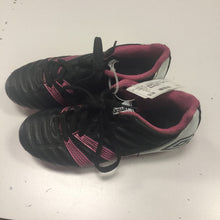 Load image into Gallery viewer, Stripe Cleats
