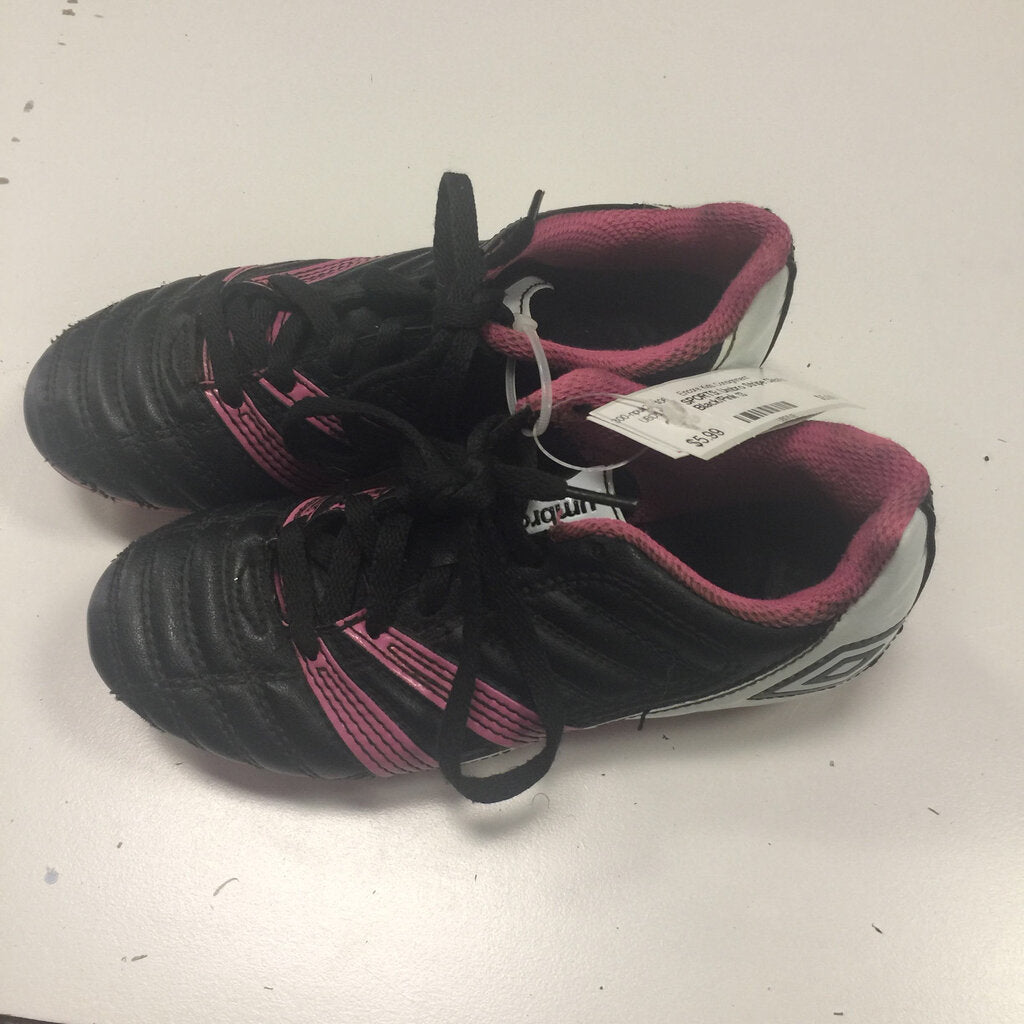 Stripe Cleats