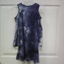 Load image into Gallery viewer, dress
