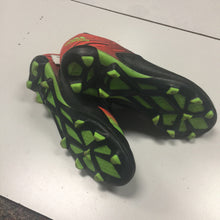 Load image into Gallery viewer, Cleats
