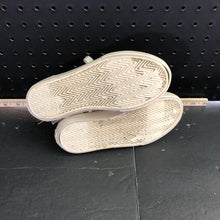 Load image into Gallery viewer, girl glitter hightop sneakers
