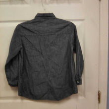 Load image into Gallery viewer, denim button down top
