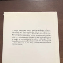 Load image into Gallery viewer, Blossom comes home (Jame Herriot) -hardcover
