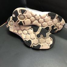 Load image into Gallery viewer, Boy Sneakers
