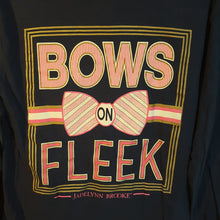 Load image into Gallery viewer, &quot;bows on fleek&quot; shirt
