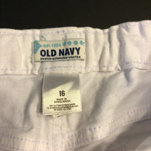 Load image into Gallery viewer, denim capris
