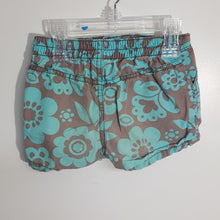 Load image into Gallery viewer, Flower Shorts
