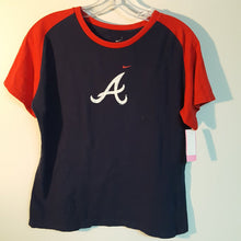 Load image into Gallery viewer, Atlanta Braves Tshirt
