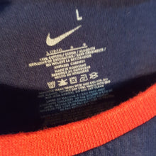 Load image into Gallery viewer, Atlanta Braves Tshirt
