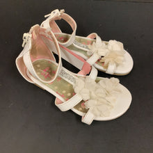 Load image into Gallery viewer, Girl Zip Sandals
