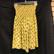 Load image into Gallery viewer, strapless flower top

