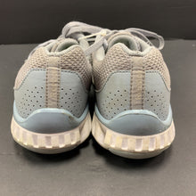 Load image into Gallery viewer, sneakers
