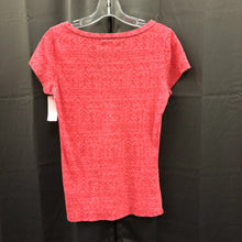 Load image into Gallery viewer, pattern vneck top
