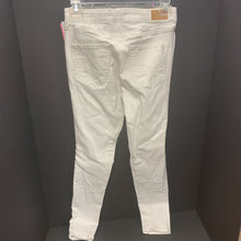 Load image into Gallery viewer, chino pants
