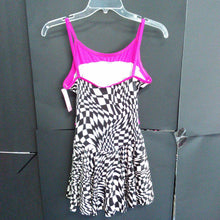 Load image into Gallery viewer, optical illusion belt dress
