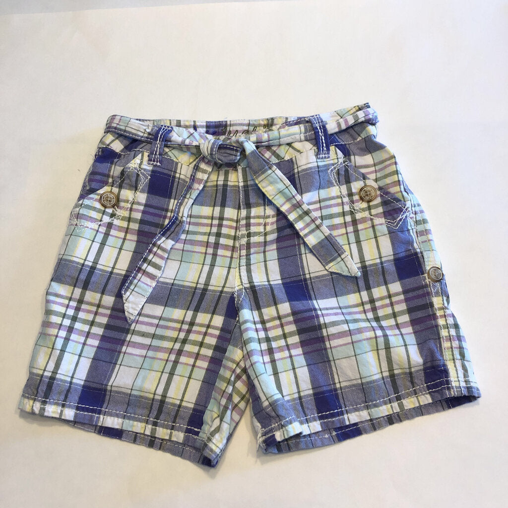 plaid shorts