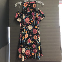 Load image into Gallery viewer, Flower Dress [New]
