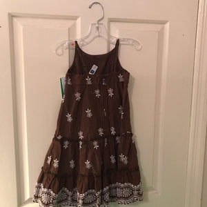 sleeveless flower dress
