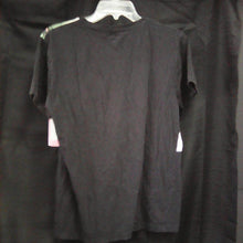 Load image into Gallery viewer, multi patterned t-shirt
