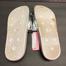 Load image into Gallery viewer, girls &quot;Sun&#39;s Out.&quot;flip flops
