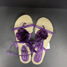 Load image into Gallery viewer, flower sandals
