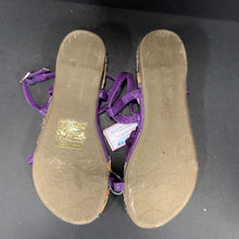 Load image into Gallery viewer, flower sandals

