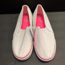 Load image into Gallery viewer, Girl Shoes
