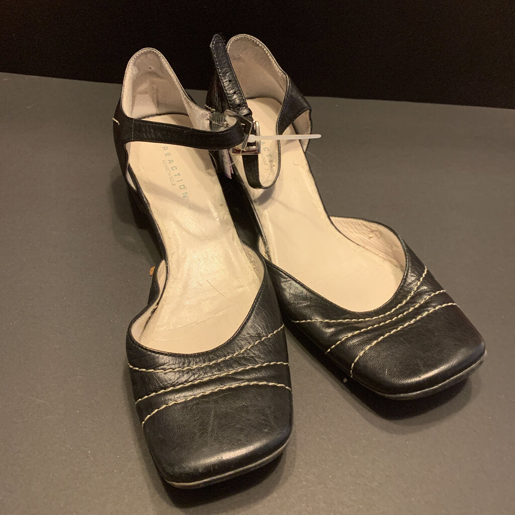 woman dress shoes