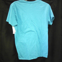Load image into Gallery viewer, vneck"AEagle"shirt
