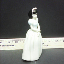 Load image into Gallery viewer, ceramic girl w/ black hair
