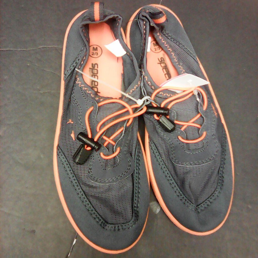 water shoes