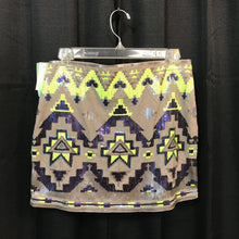 Load image into Gallery viewer, sequin patterned skirt
